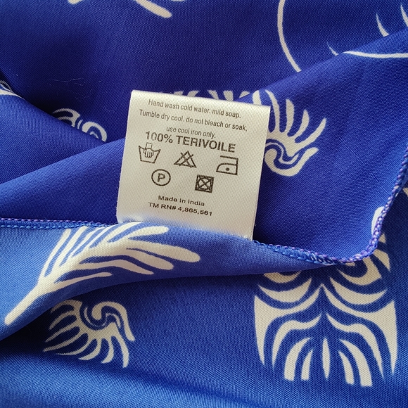 Long, wide Tiki theme scarf or wrap | La Leela - Picture 3 of 8